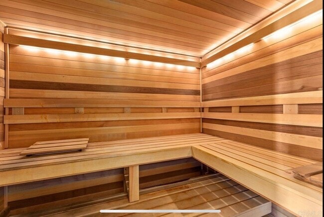 Building Photo - 1929 Alga Rd