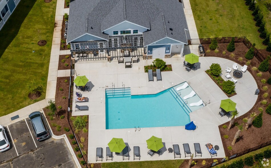 Building Photo - 3973 Woolcock Dr