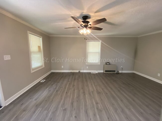 Building Photo - Charming Newly Remodeled 2-Bedroom Home fo...