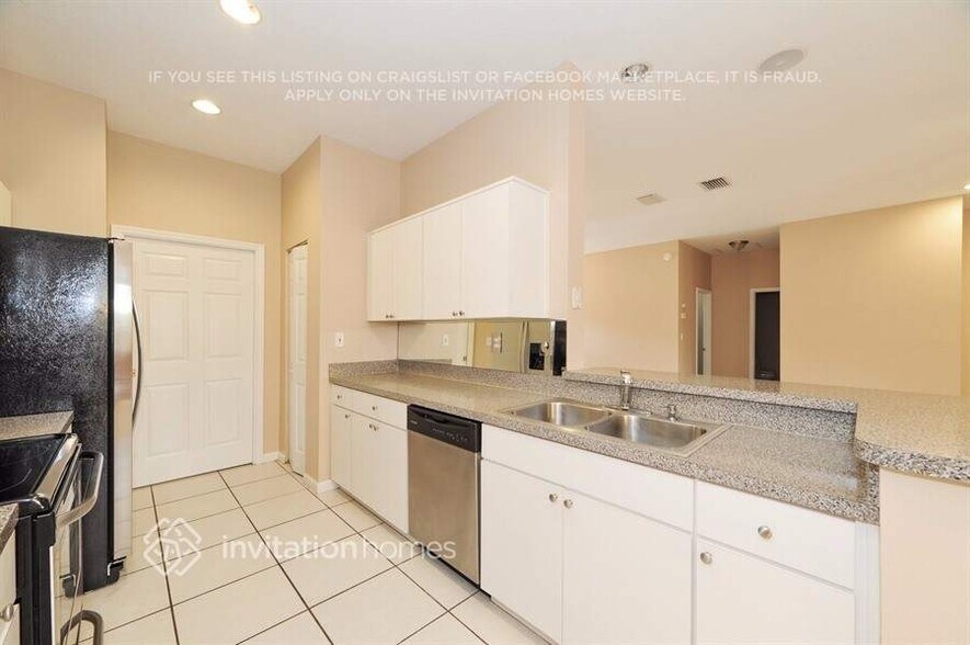 Building Photo - 22447 Kingsley Ln