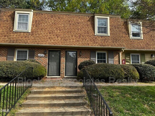 Building Photo - 4808 Blue Bird Ct