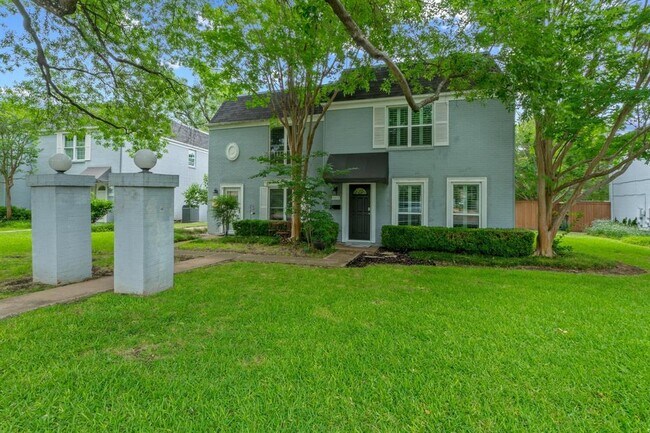Primary Photo - 6109 Bullard Dr