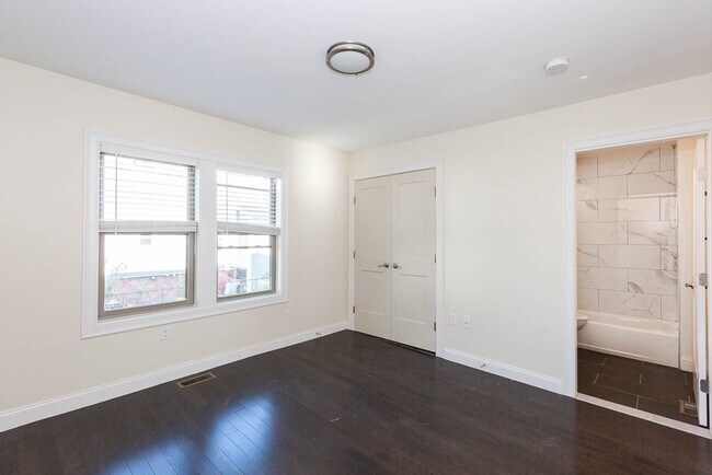 Building Photo - 39-41 Harvard St