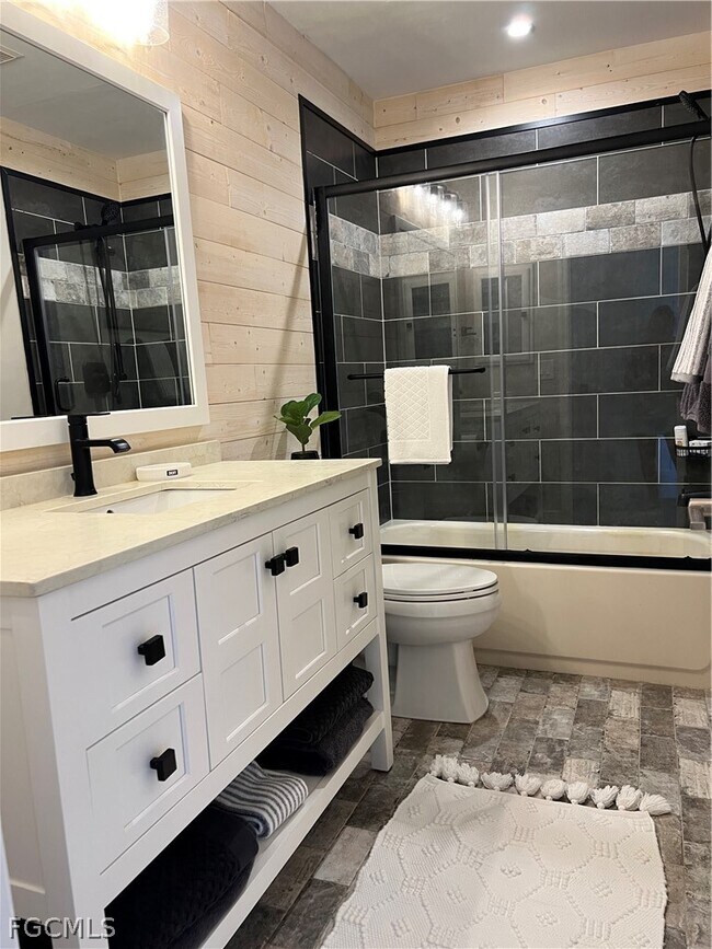 Building Photo - 13226 Winsford Ln