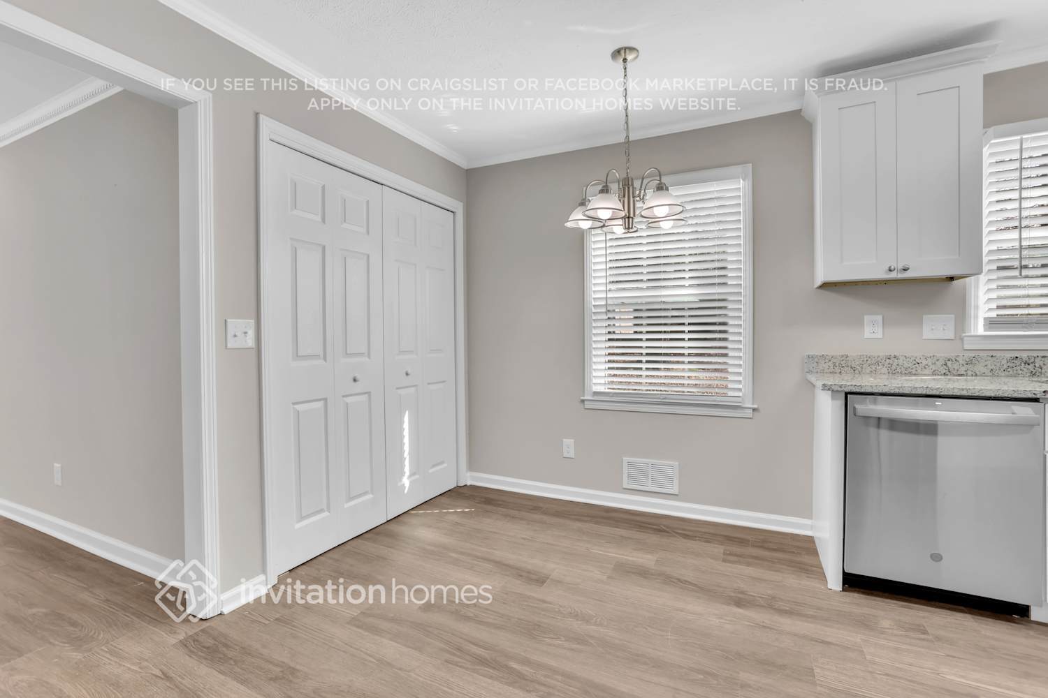 Building Photo - 841 Sugar Creek Way SE