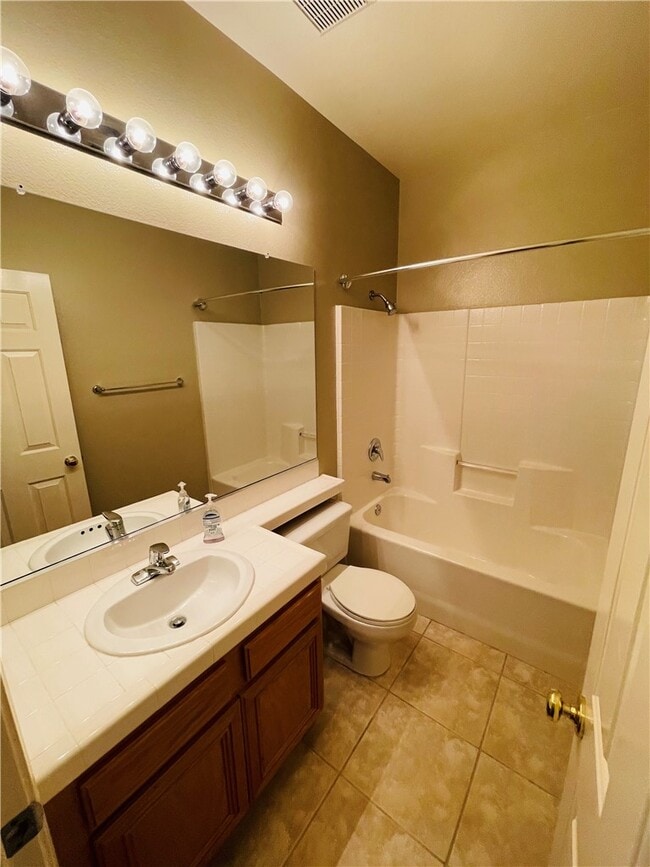 Building Photo - 30962 Crystalaire Dr