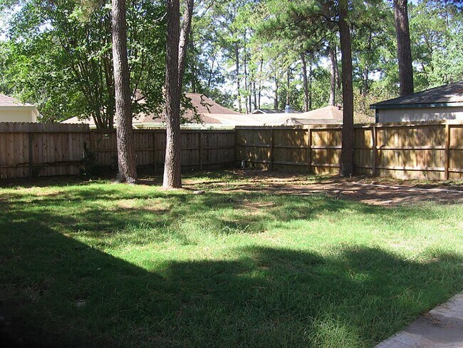 Building Photo - 25407 Tuckahoe Ln