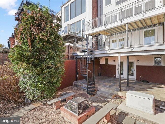 Building Photo - 3604 Prospect St NW