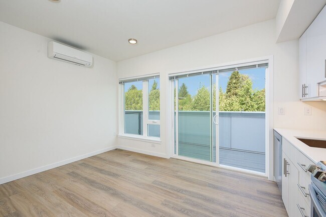Interior Photo - PRTL Portal Apartments