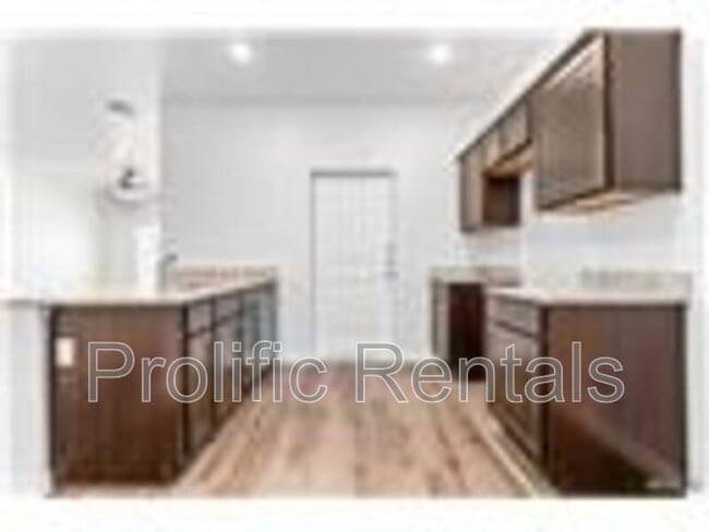 Building Photo - 3509 Abraham Dr