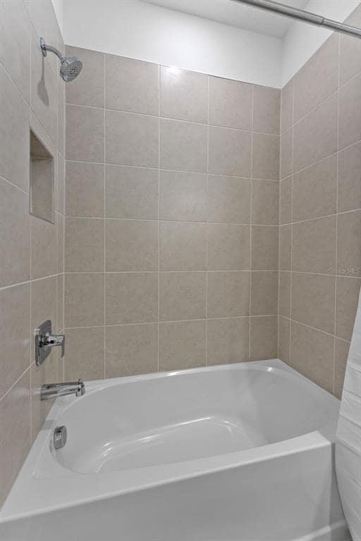 Building Photo - 2311 W Spruce St