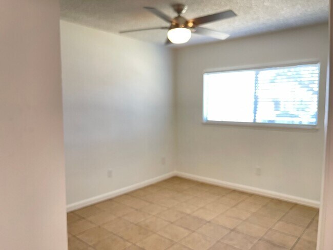 Building Photo - Spacious Four Bedroom Two Bathroom home for lease in San Bernardino, CA $3,175