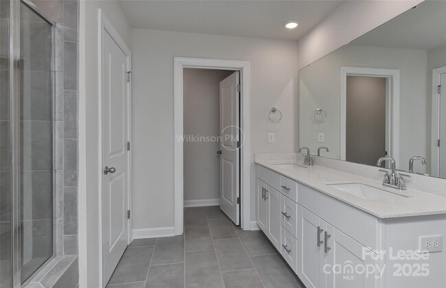 Building Photo - 4104 Armstrong Farm Dr