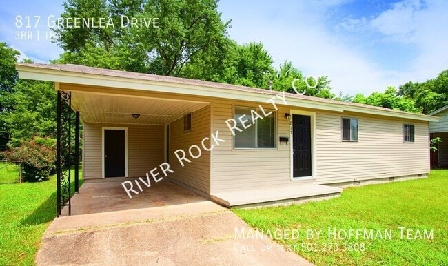 Building Photo - 817 Greenlea Dr