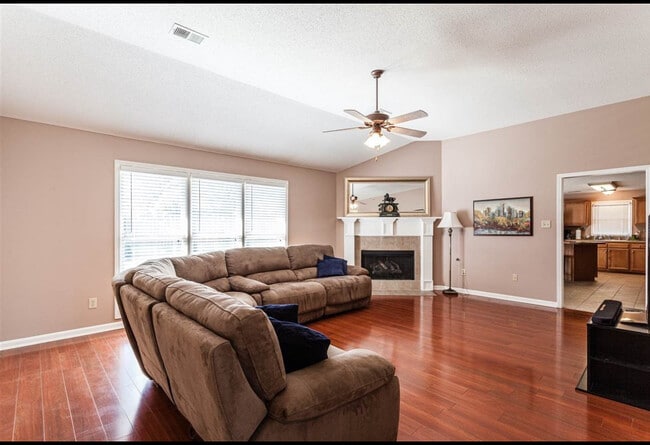 Building Photo - 10497 Hawk Inlet Dr