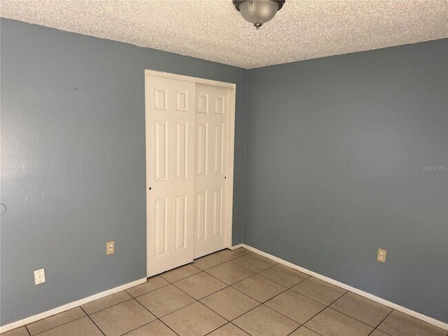 Building Photo - 2311 52nd Ave E