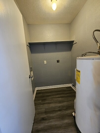 Laundry Room - 4005 Pilgram Dr