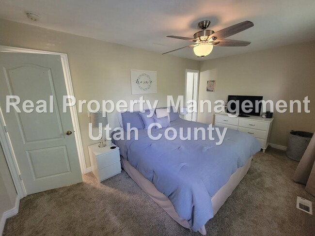 Building Photo - Eagle Mountain Townhouse