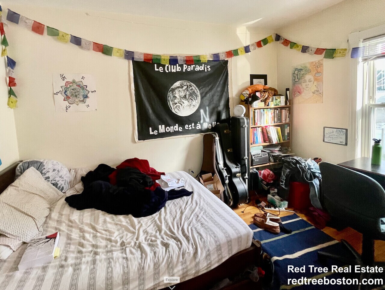 Building Photo - 10 Houghton St