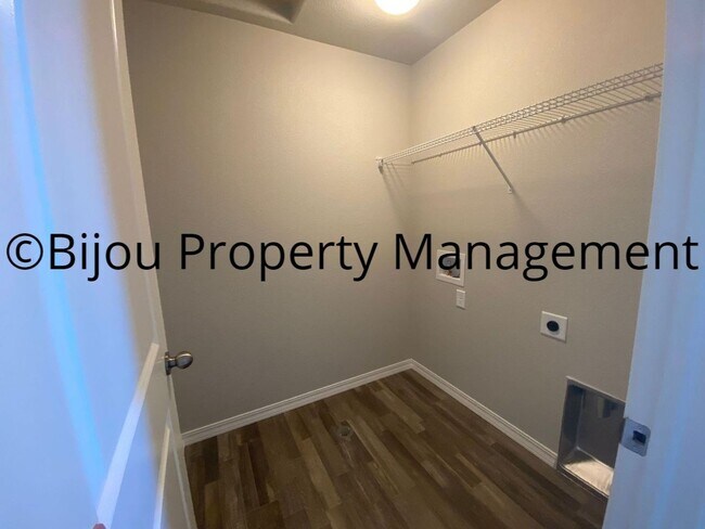 Building Photo - Beautiful 3 Bedroom New Build