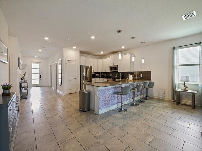 Building Photo - 9084 Sommerset Hills Dr