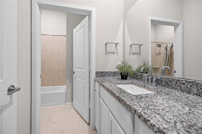 Building Photo - 18103 Grand Vista Hills Ln