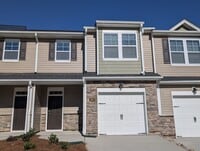 Building Photo - 1662 Hallview Ct