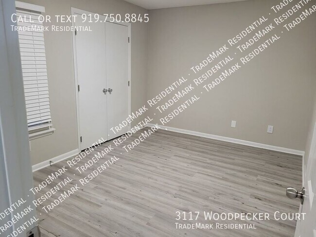 Building Photo - 3117 Woodpecker Ct