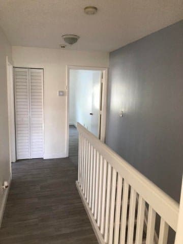 Building Photo - 401 SW 120th Ave