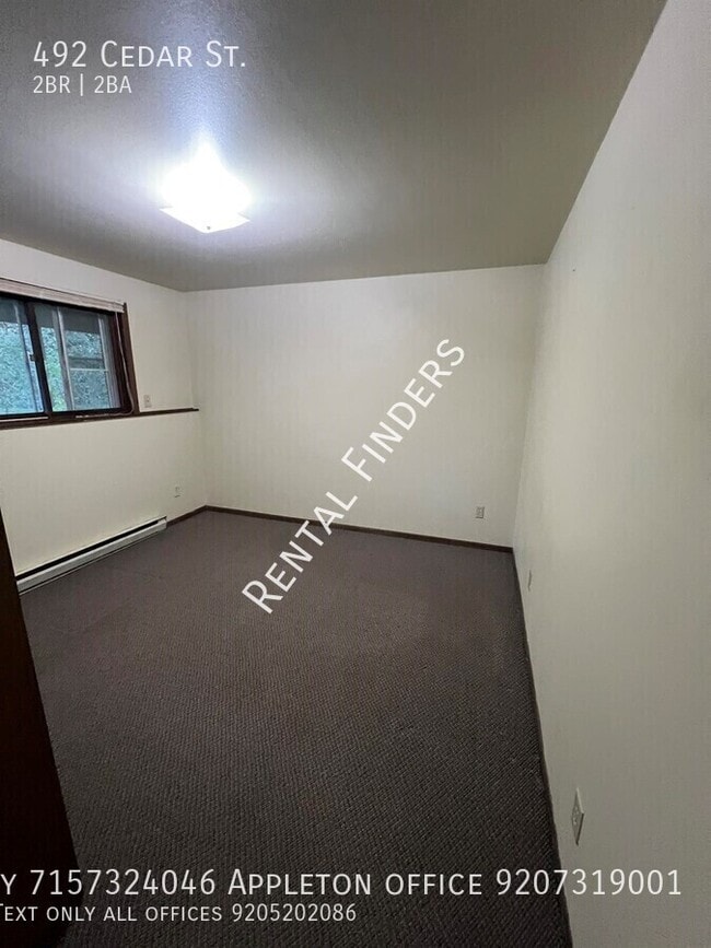 Building Photo - 492 Cedar St