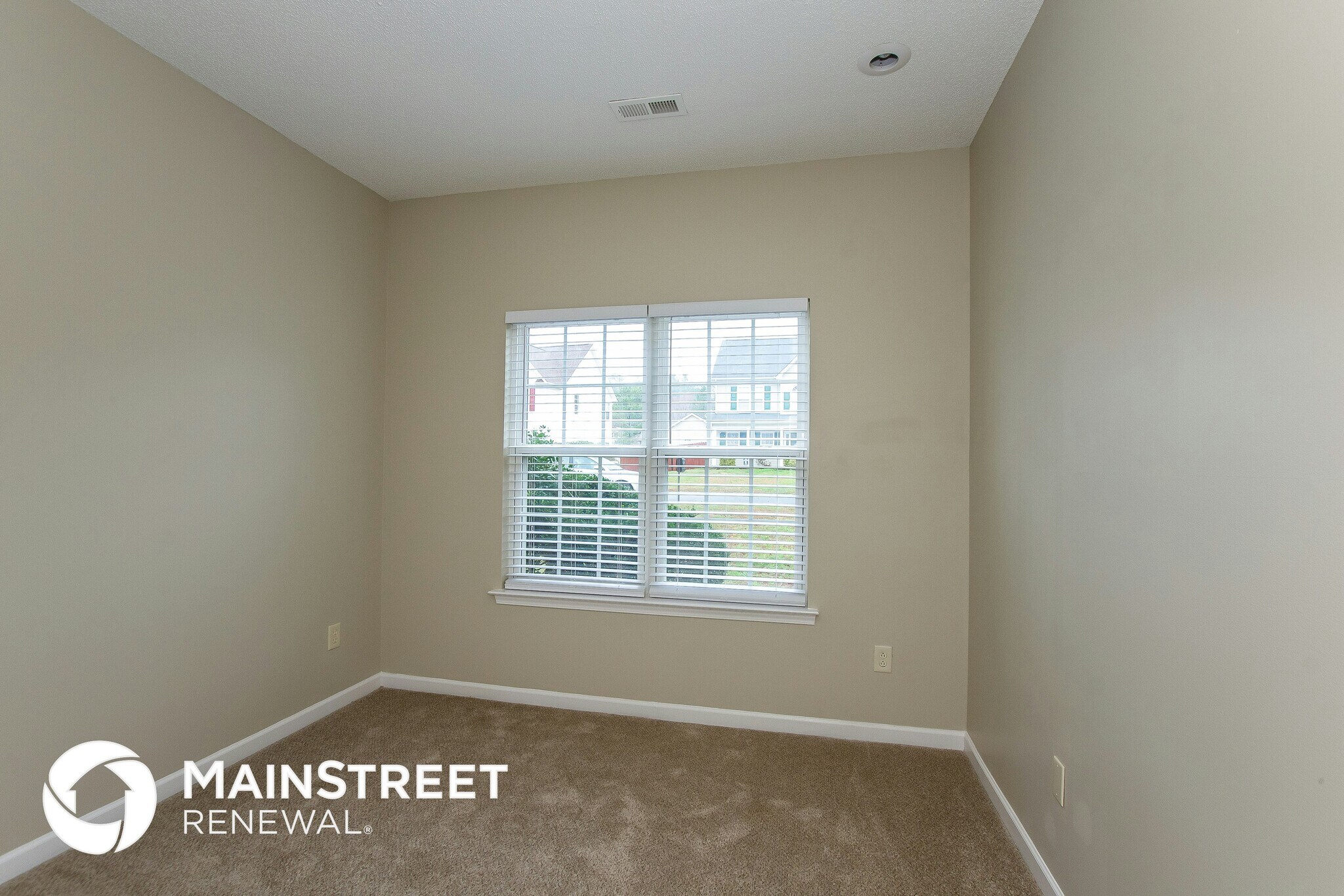 Building Photo - 4704 Waterbell Ln