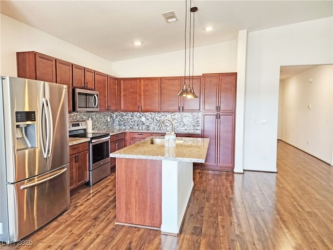 Building Photo - 3575 E Wallowa Dr