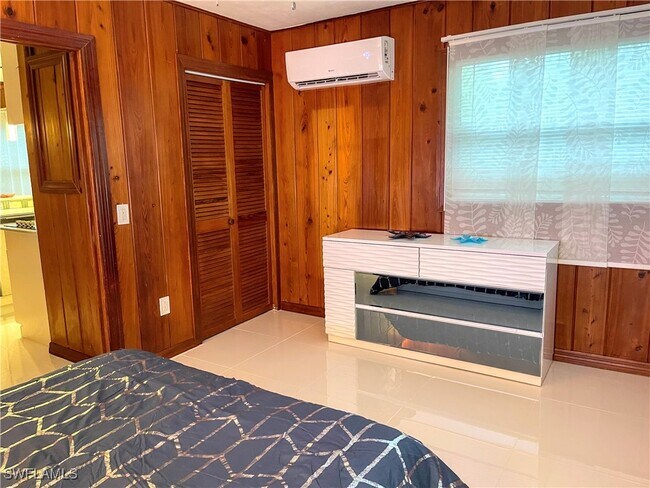 Building Photo - 317 Nature View Ct