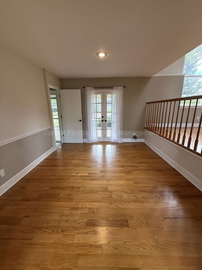 Building Photo - 103 Lake Brantley Terrace