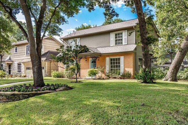 Building Photo - 4360 Fiesta Ln