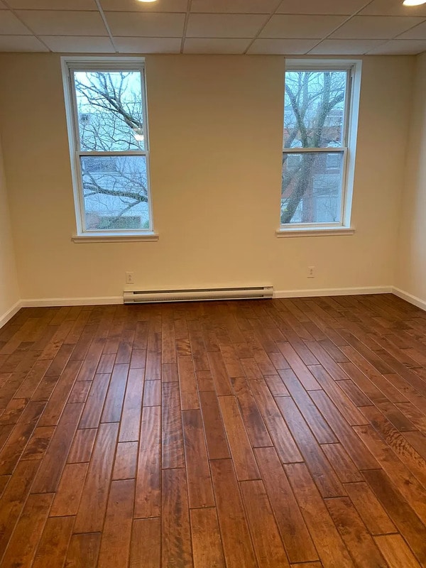 Building Photo - 1105 E Snyder Ave