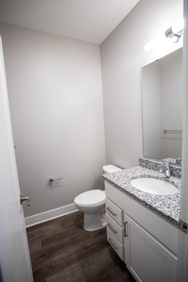 Building Photo - Spruce | Three Bedroom - Exterior Walkout