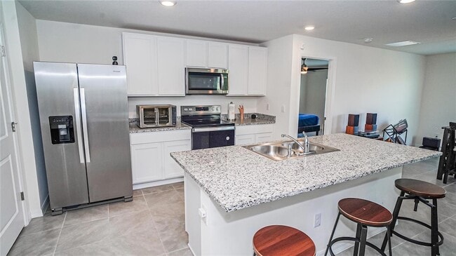 Building Photo - 13253 Mylion Wy