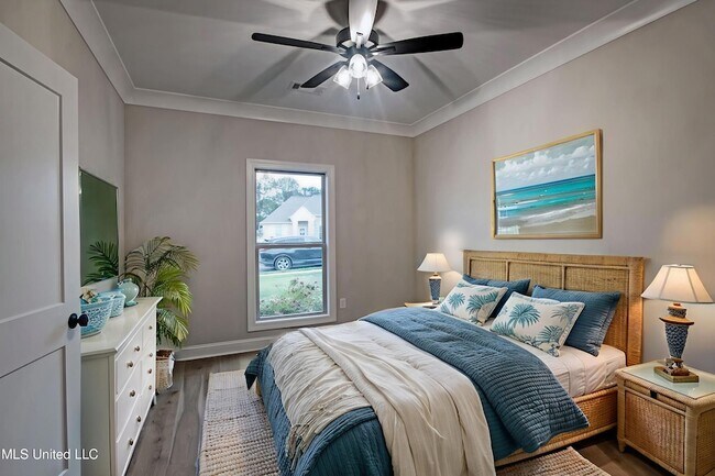 Building Photo - 117 Southern Oak Wy