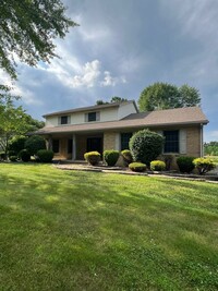 Building Photo - 2 Story, Canfield Home for Rent! South Ran...