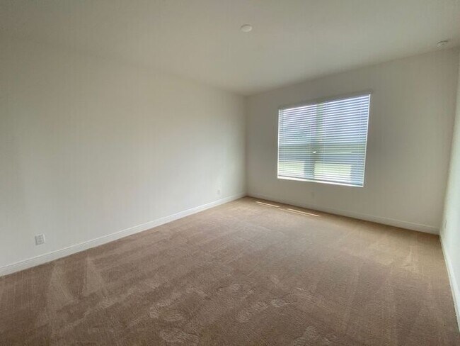 Building Photo - Hanover Lakes-4957 Olivia Court St. Cloud,...