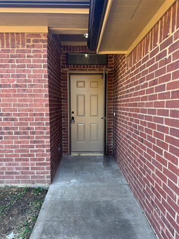 Building Photo - 1519 Hayloft Ln