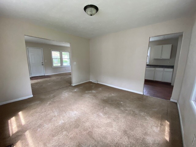 Building Photo - 1346 N Adams St