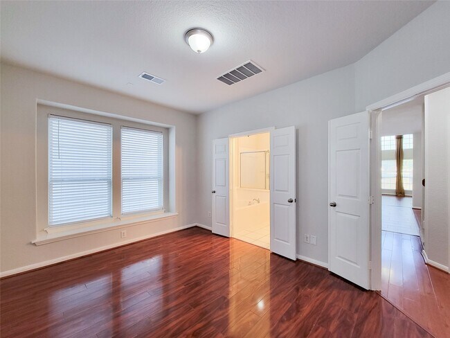 Building Photo - 7243 Crimson Sky Dr