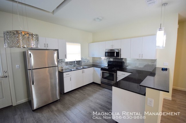 Building Photo - Medical Ridge Apartments