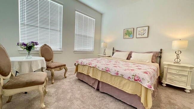 Building Photo - 4516 Bartagrass Dr