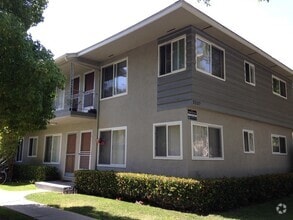 Building Photo - 2257