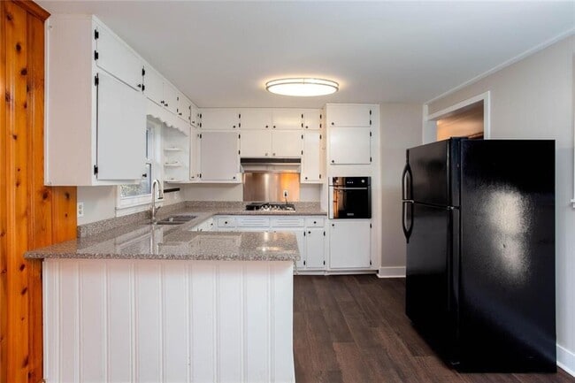 Building Photo - 2663 Hicks Rd