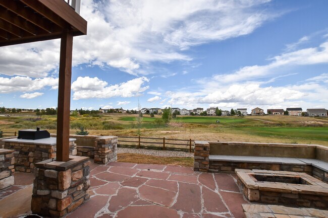 Building Photo - 9761 Beryl Dr