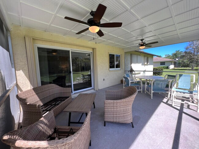 Building Photo - 5878 Tidewater Dr